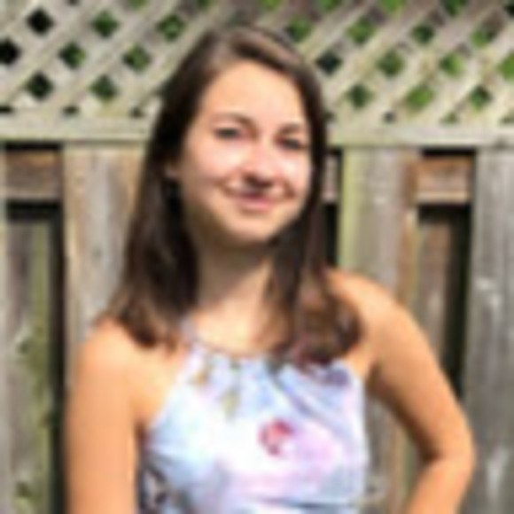 Meet your Posher, Allison - Picture 1 of 1